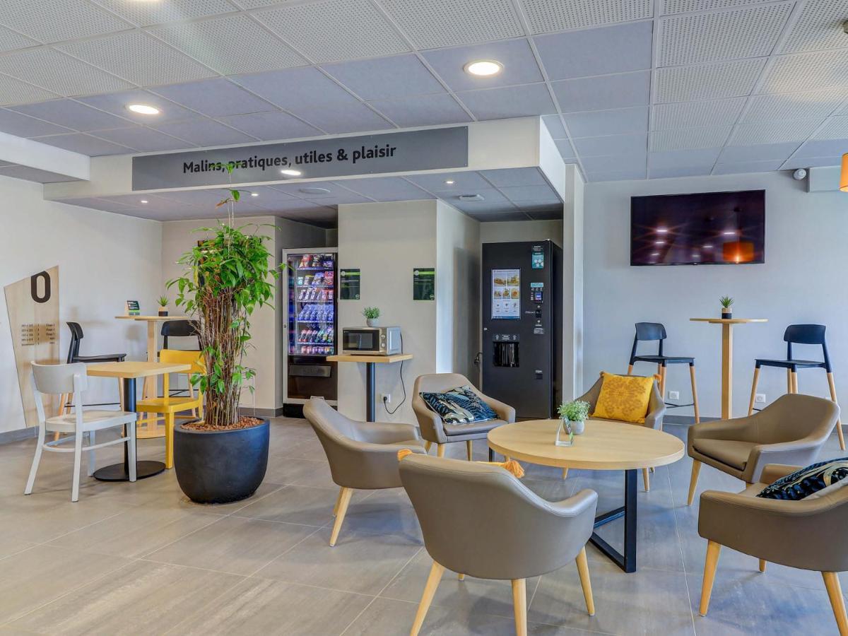 B&B Hotel Le Creusot Montchanin Bagian luar foto