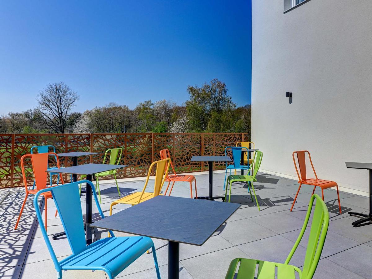 B&B Hotel Le Creusot Montchanin Bagian luar foto
